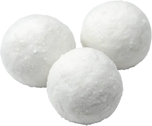 3个雪球